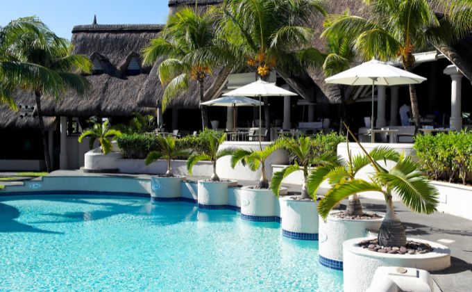 Grace Bay Beauty on a Budget: A Guide to Hotels Turks and Caicos Deals